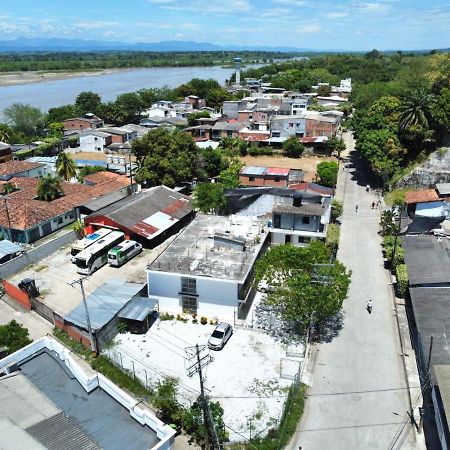 Hotel Paraiso Plaza Puerto Triunfo Eksteriør bilde