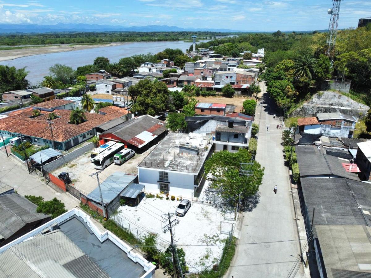 Hotel Paraiso Plaza Puerto Triunfo Eksteriør bilde