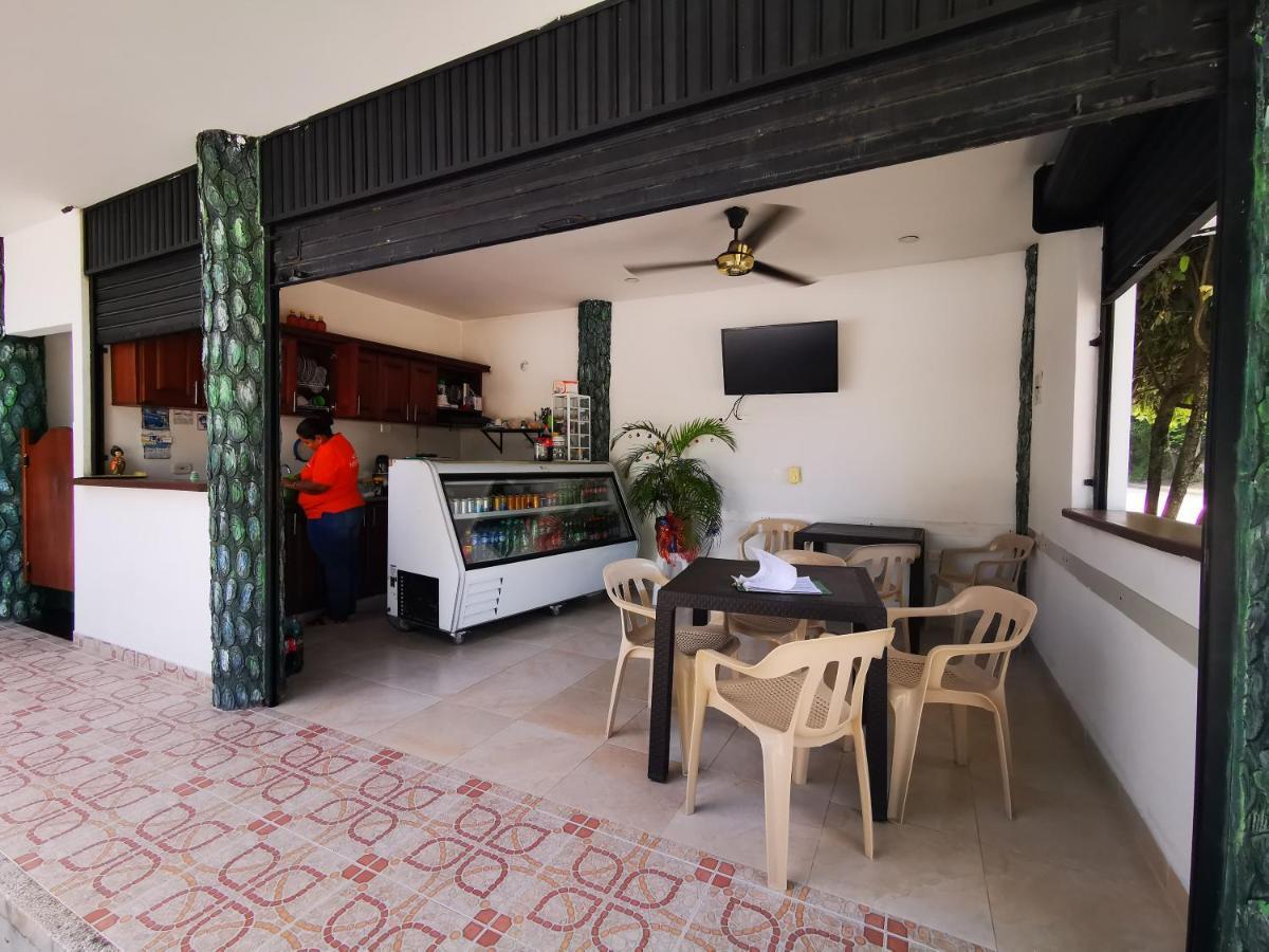 Hotel Paraiso Plaza Puerto Triunfo Eksteriør bilde