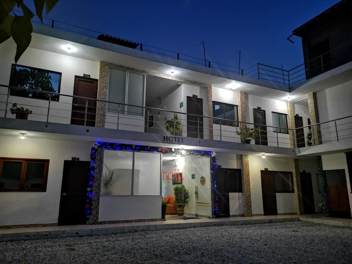 Hotel Paraiso Plaza Puerto Triunfo Eksteriør bilde
